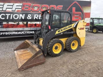 Main image New Holland L216